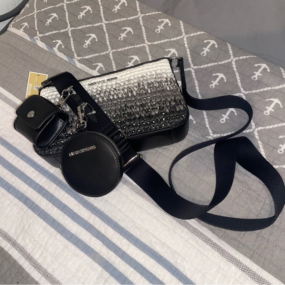 NWT Michael Kors MK Jet Set Woven Crossbody 3 in 1 Tech Attach Black - Picture 6 of 11
